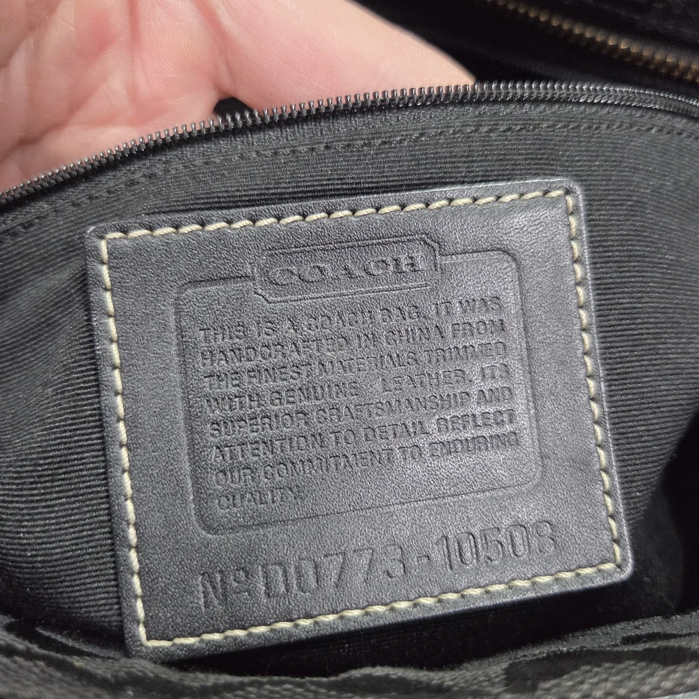 Coach Leather Hampton Tote 10508 Y2K Jacquard Monogram Tassel Bag Purse - Picture 15 of 16